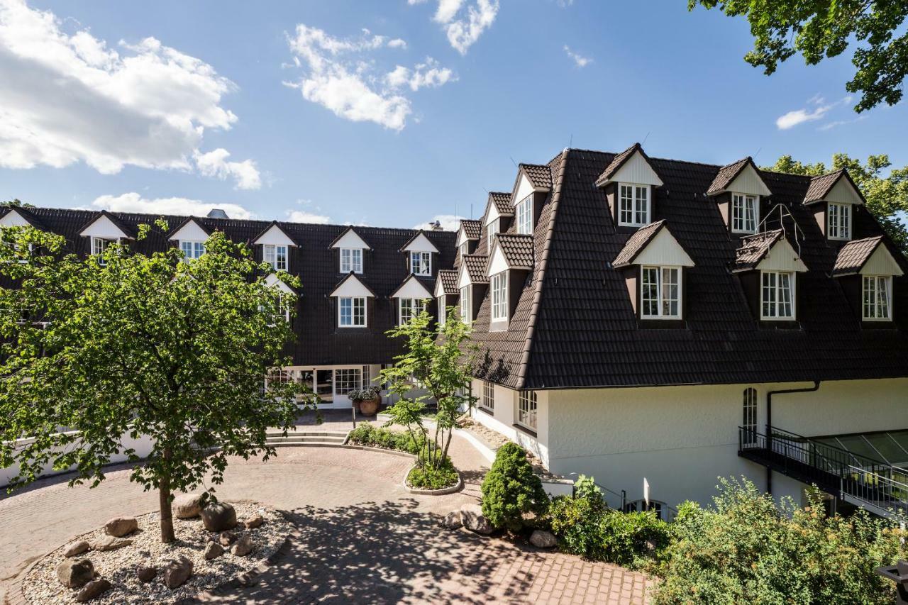 Hotel Villago Eggersdorf  Exteriör bild