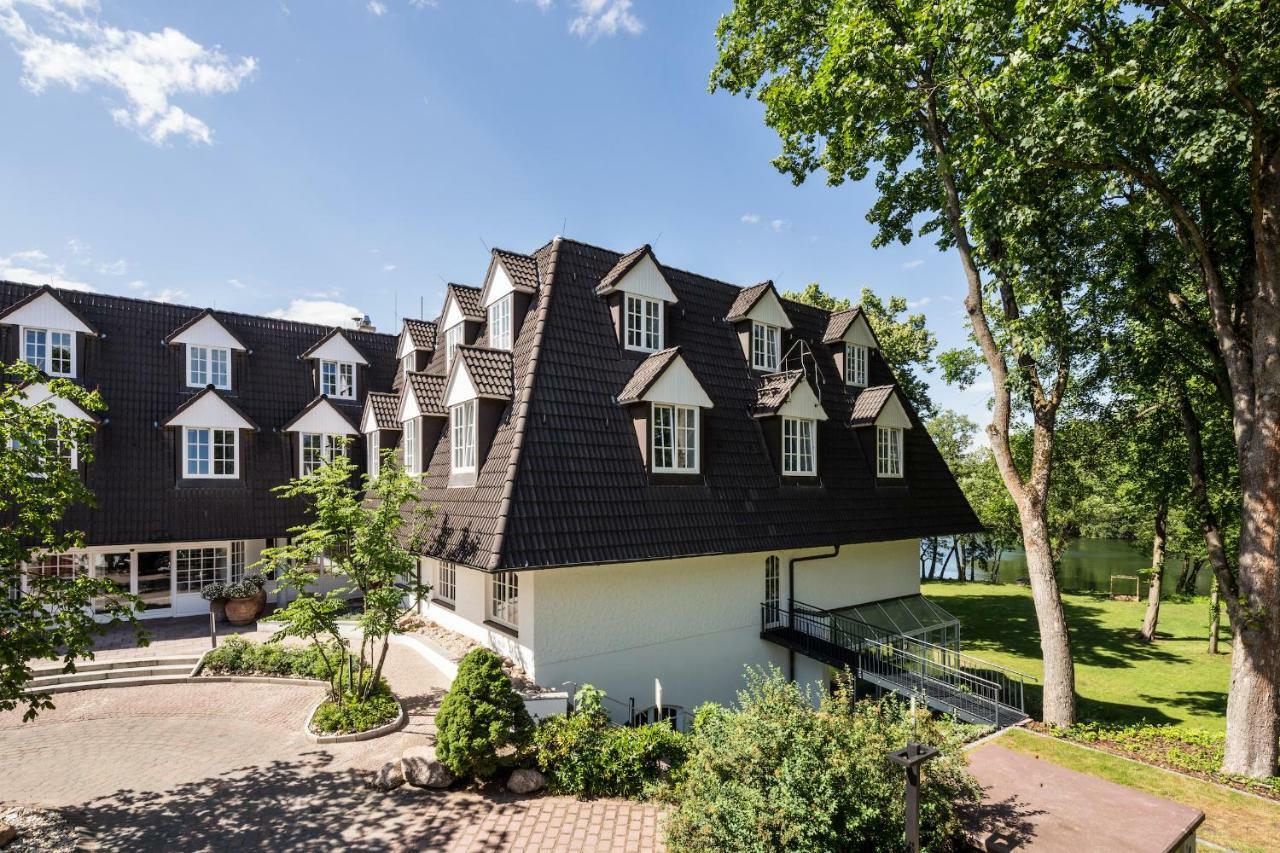 Hotel Villago Eggersdorf  Exteriör bild